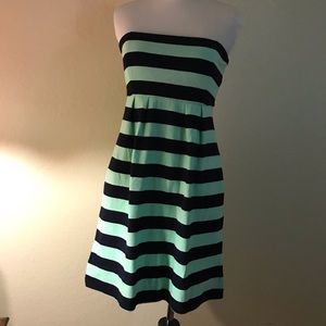 GAP Strapless Striped Dress w Pockets Sz. 4